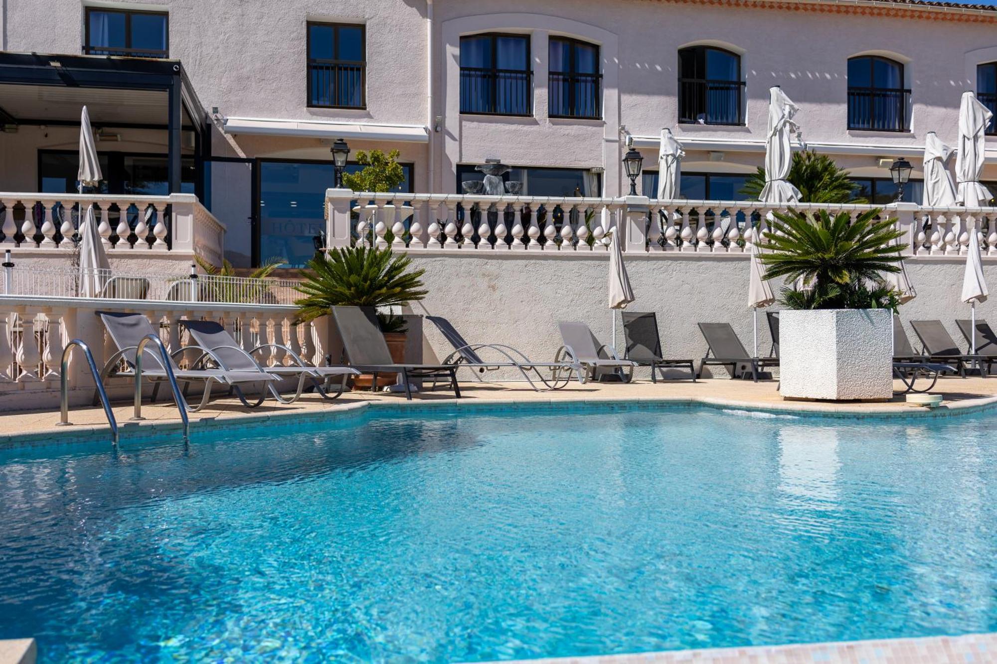 Hotel & Restaurant Perla Riviera Вільнев-Лубе Екстер'єр фото