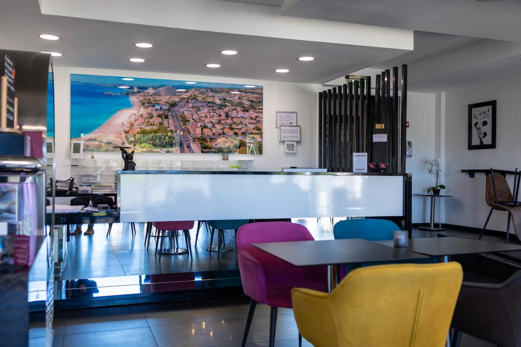 Hotel & Restaurant Perla Riviera Вільнев-Лубе Екстер'єр фото